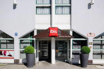Hotel Muenchen-schwabing 2*
